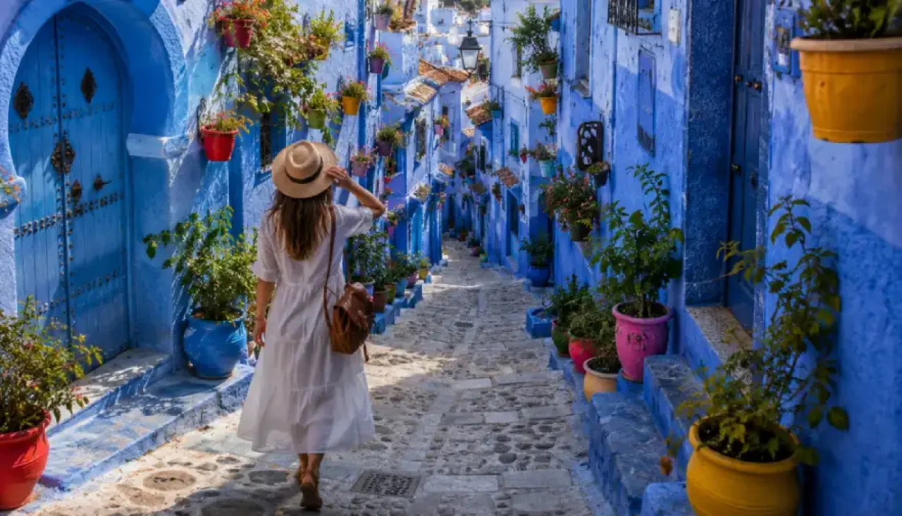 10 days Tour from Casablanca - chefchaouen